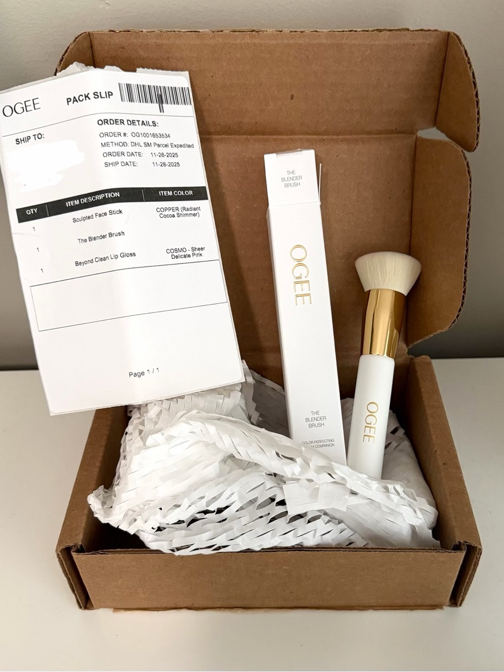 NWT Ogee Blender Brush
